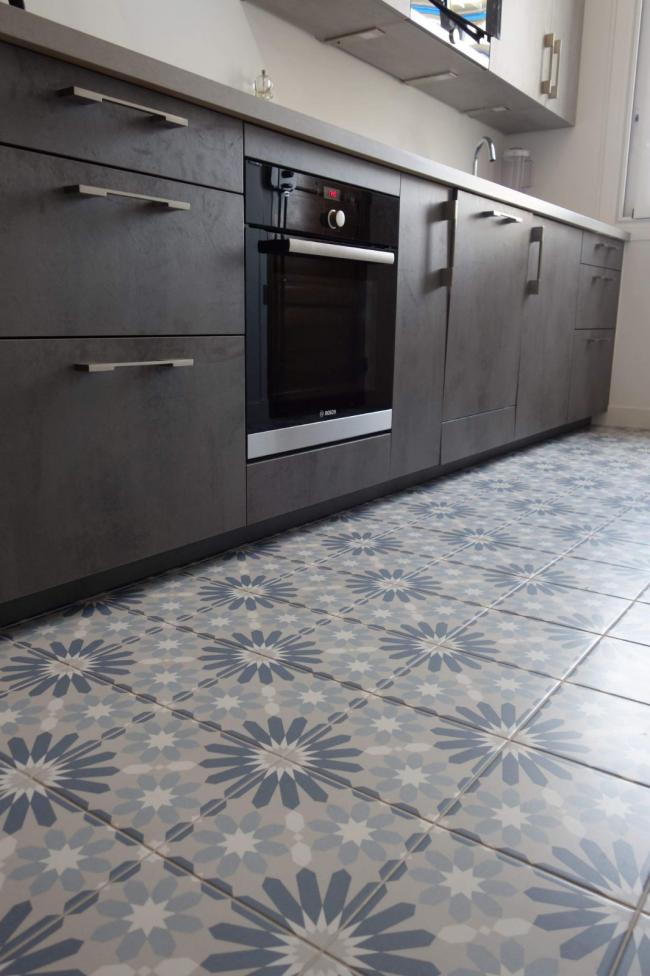 La Madeleine Syrah Bleu 20X20