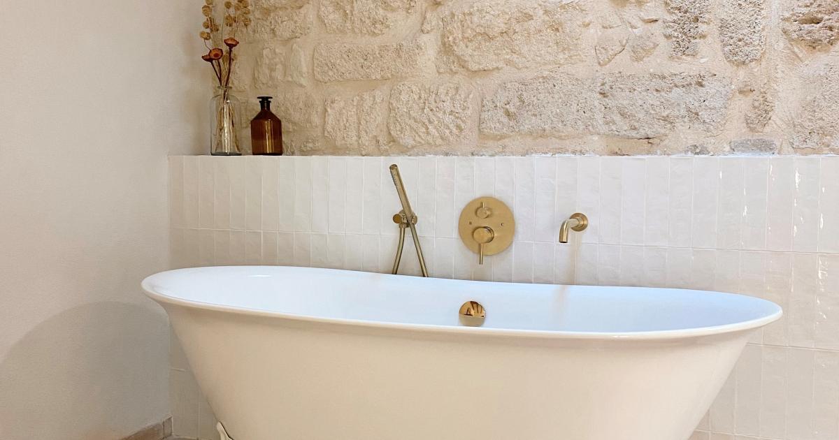 Atelier Blanc De Lin 6.2x25 glossy | Revoir Paris