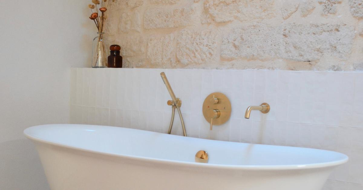 Atelier Blanc De Lin 6.2x25 glossy | Revoir Paris